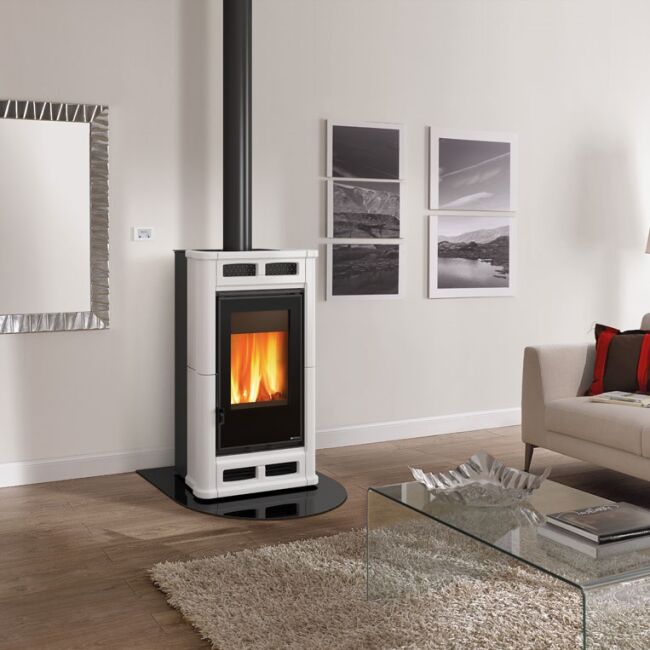 ALT ab Okt. 22 Kaminofen La Nordica Flo weiß infinity